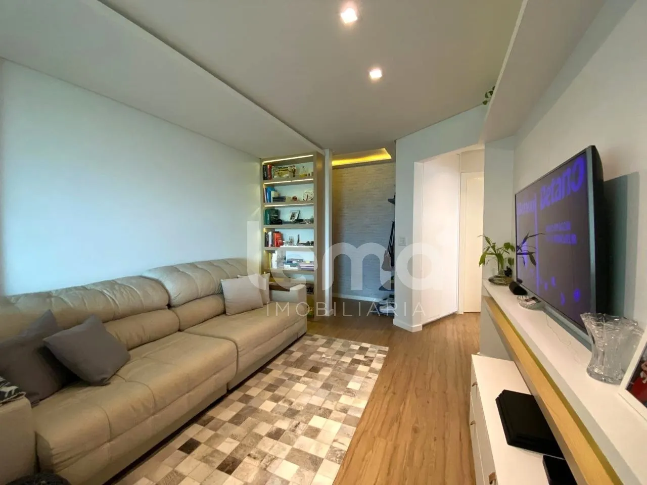 Apartamento semimobiliado com 2 dormitórios sendo 1 suíte no bairro Velha, em Blumenau. — foto 5