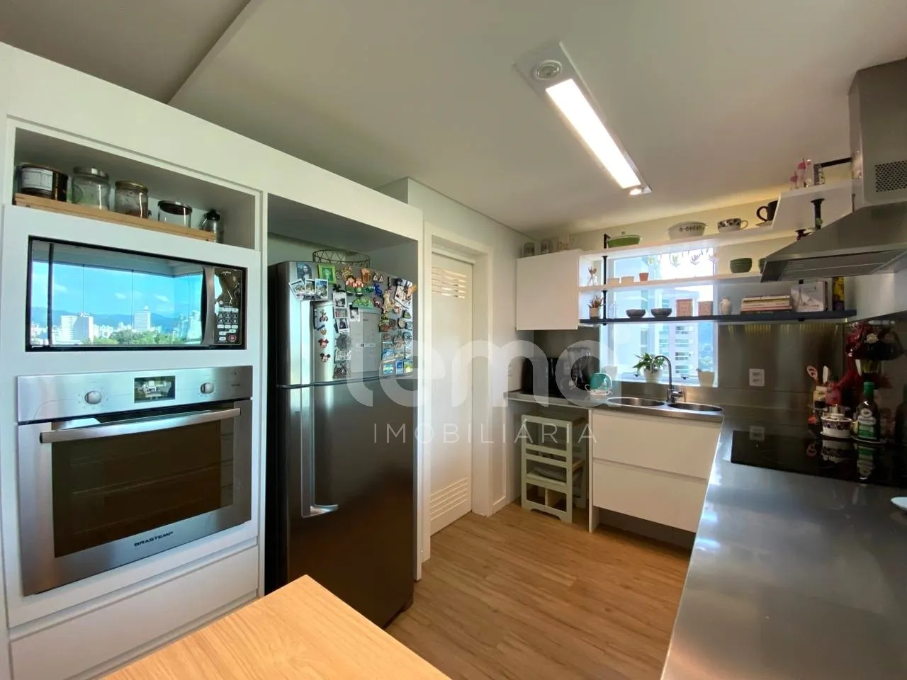 Apartamento semimobiliado com 2 dormitórios sendo 1 suíte no bairro Velha, em Blumenau. — foto 7