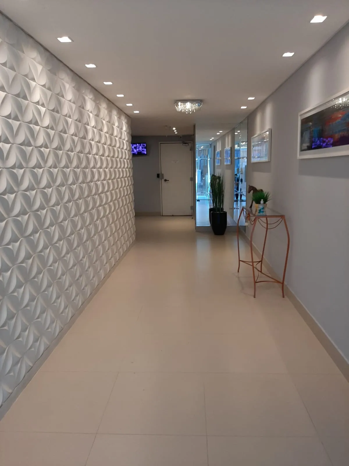 Apresentamos uma excelente oportunidade para você que busca conforto, praticidade e uma ótima localização em Blumenau! - foto 1