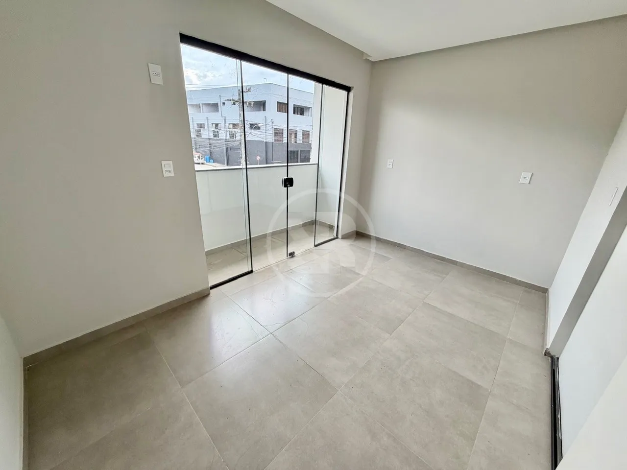 Apartamento Novo, Semimobiliado, com 1 Dormitório e 1 Vaga Privativa, para Venda no bairro Itoupava Central, Blumenau/SC — foto 3