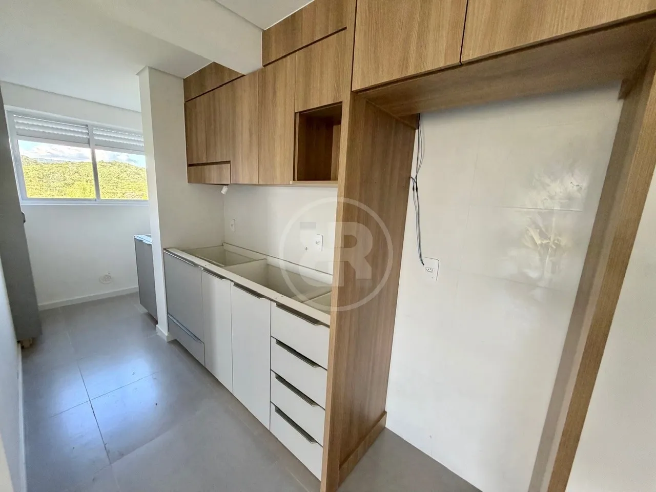 Apartamento Novo Semimobiliado com 2 Dormitórios e Sacada com Churrasqueira, para Alugar no bairro Fortaleza Alta, Blumenau/SC - foto 1