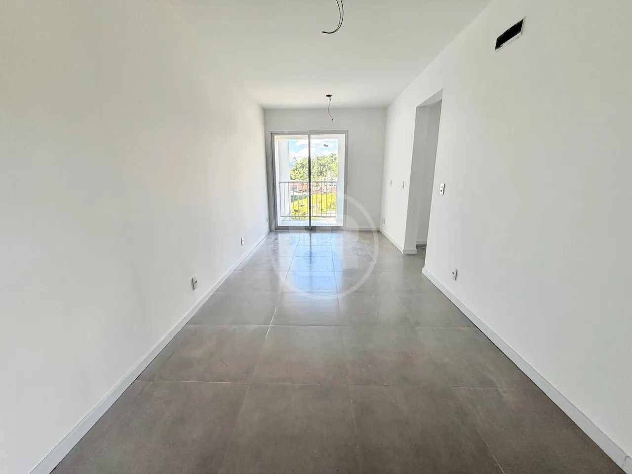 Apartamento Novo Semimobiliado com 2 Dormitórios e Sacada com Churrasqueira, para Alugar no bairro Fortaleza Alta, Blumenau/SC — foto 4