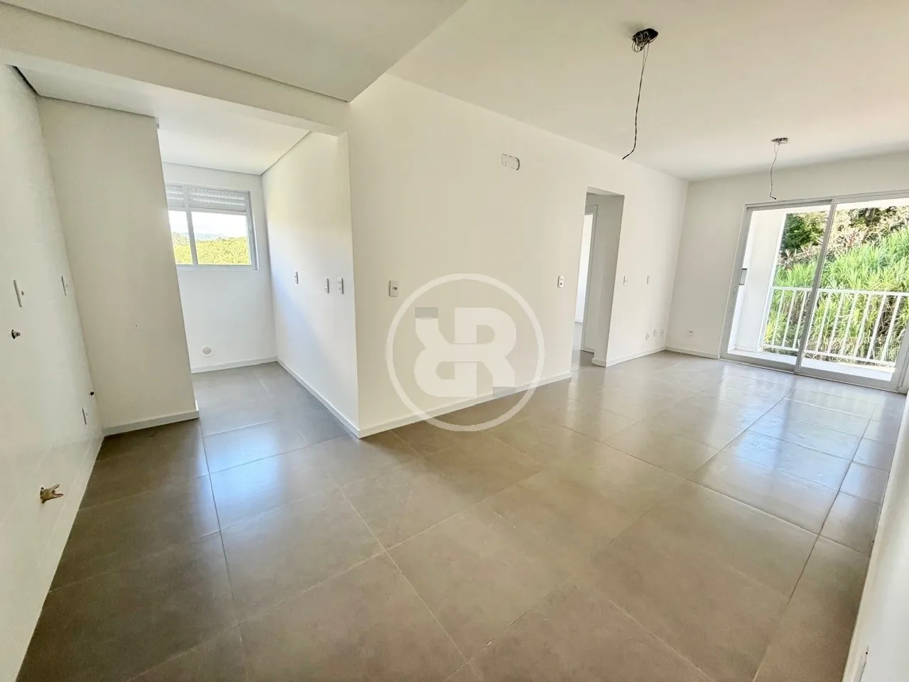 Apartamento Novo Semimobiliado com 2 Dormitórios e Sacada com Churrasqueira, para Alugar no bairro Fortaleza Alta, Blumenau/SC — foto 5