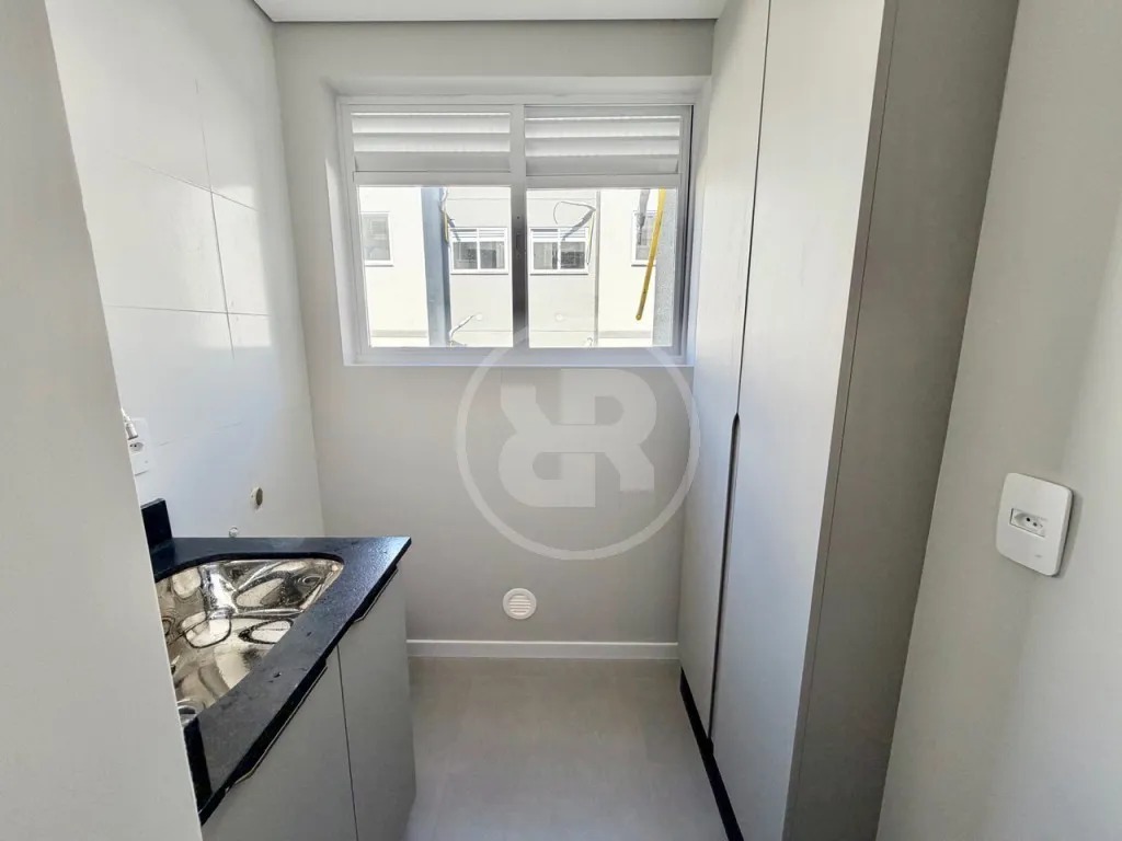 Apartamento Novo Semimobiliado com 2 Dormitórios e Sacada com Churrasqueira, para Alugar no bairro Fortaleza Alta, Blumenau/SC — foto 6