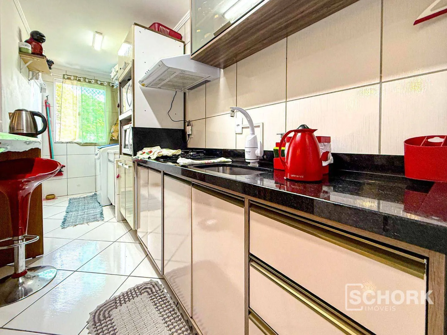 Apartamento com 2 dormitórios à venda, 75 m por R$ 370.000,00 - Badenfurt - Blumenau/SC — foto 2