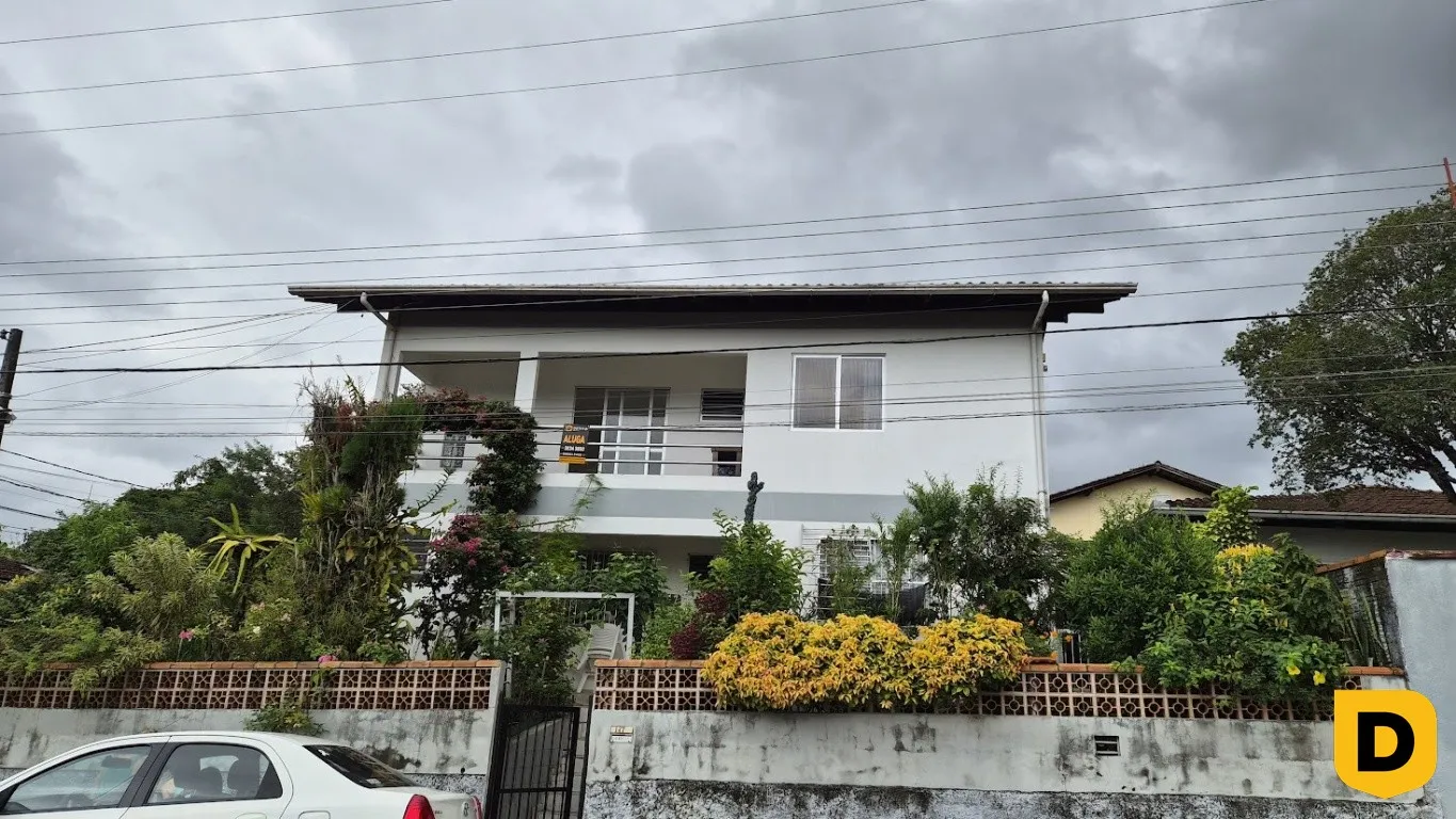 CASA COM SUITE MAIS UM DORMITÓRIO- ITOUPAVA NORTE - foto 1