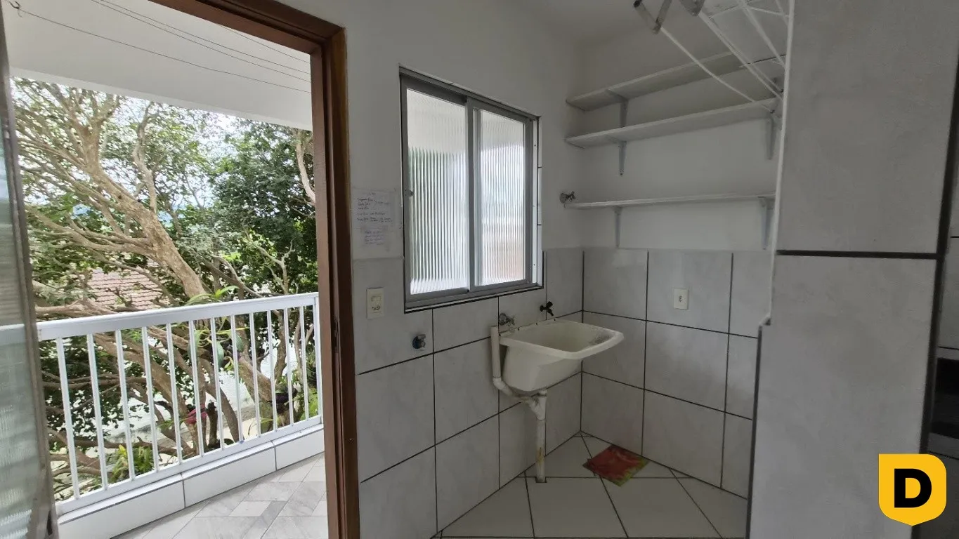 CASA COM SUITE MAIS UM DORMITÓRIO- ITOUPAVA NORTE — foto 7