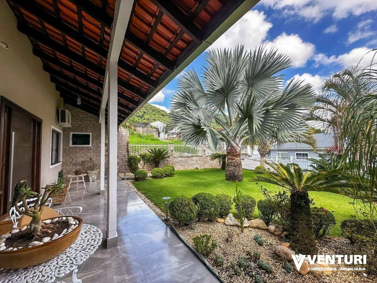 Casa com 3 dormitórios à venda, 188 m por R$ 1.150.000,00 - Velha Central - Blumenau/SC — foto 2