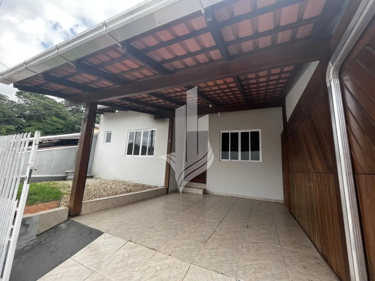 Casa em condomínio fechado no bairro Escola Agrícola - foto 1