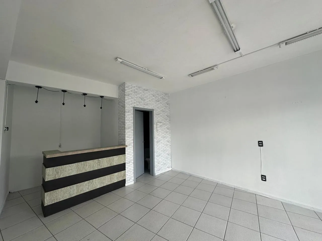 Sala Comercial - 54m - foto 1
