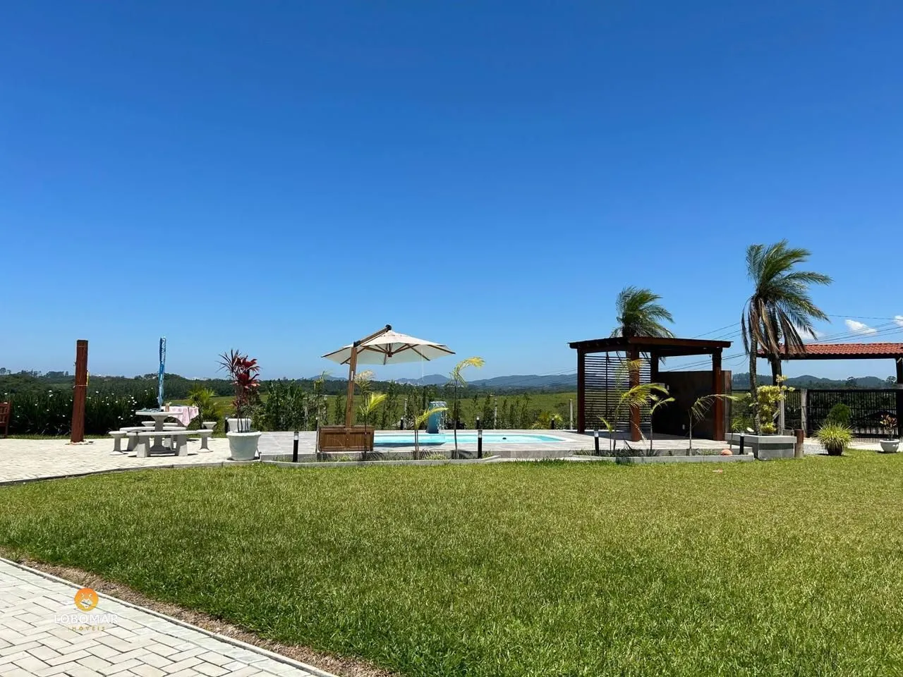 Chácara de 1.200m com 2 Chalés + área de festas e piscina em Medeiros - Barra V — foto 4