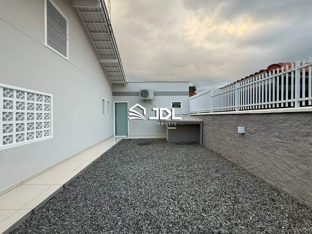 Casa à venda no bairro Itoupava Central, em Blumenau - 2 dormitórios, suíte, área de festas e amplo terreno — foto 5