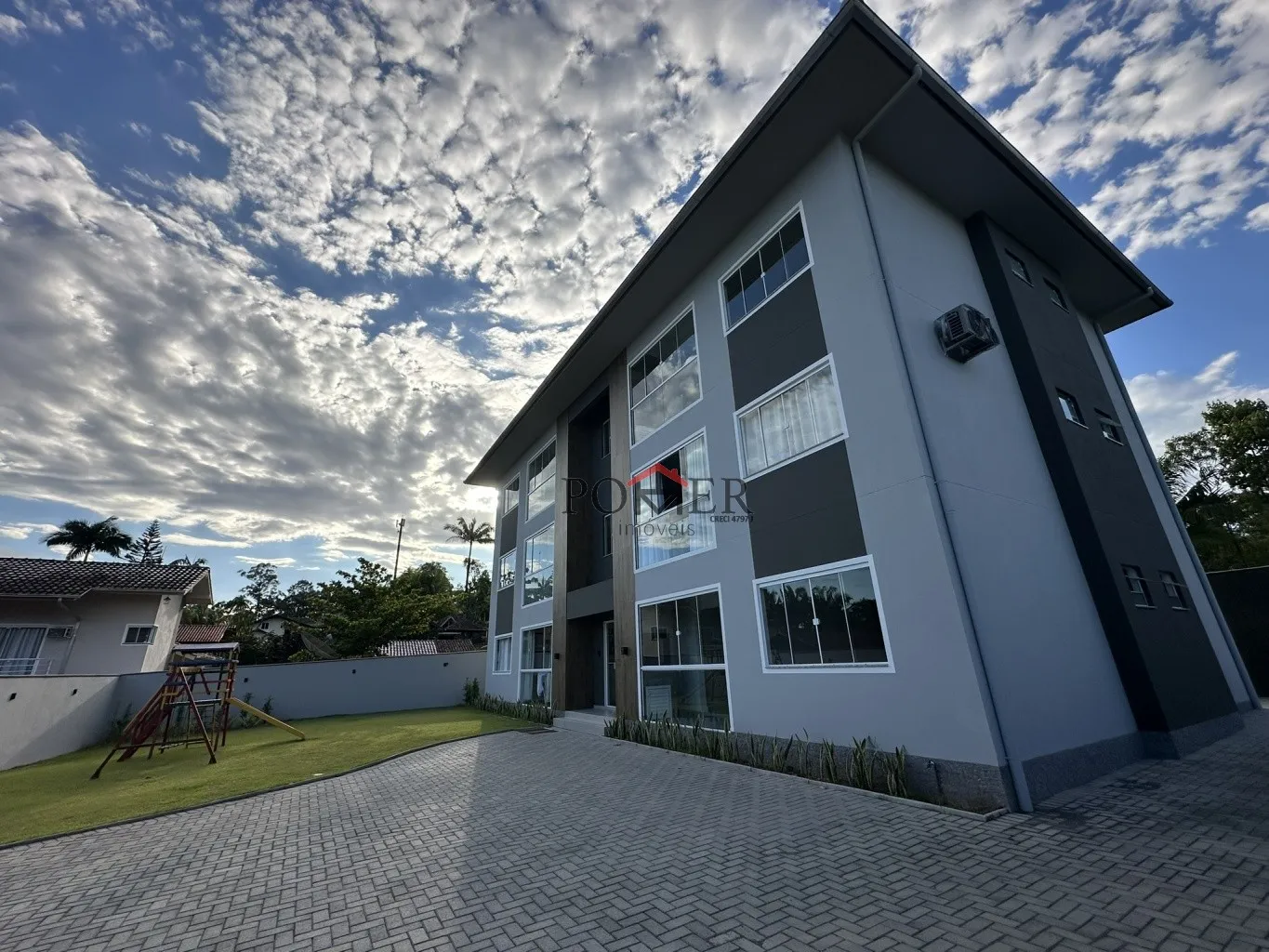 Apartamento no bairro Testo Central, em Pomerode, com 79,00m de área privativa, 2 quartos sendo 1 suíte e apto a financiamento bancário - foto 1