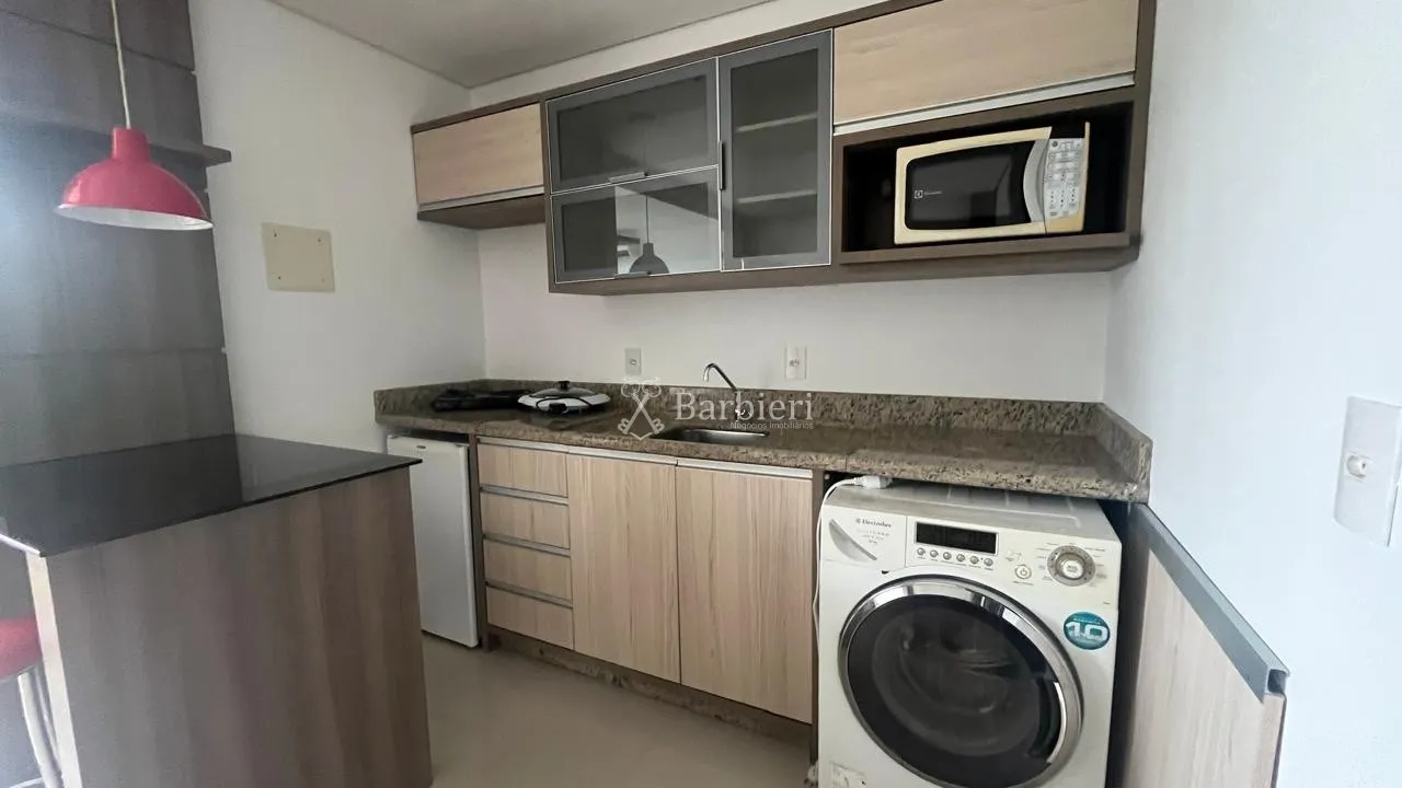 Apartamento Mobiliado de 1 Dormitório no Coração de Blumenau - Centro, SC — foto 2