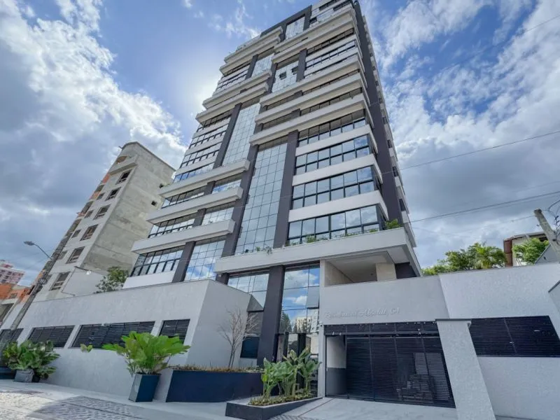 Apartamento com 3 suítes no bairro Vila Nova em Blumenau/SC - foto 1