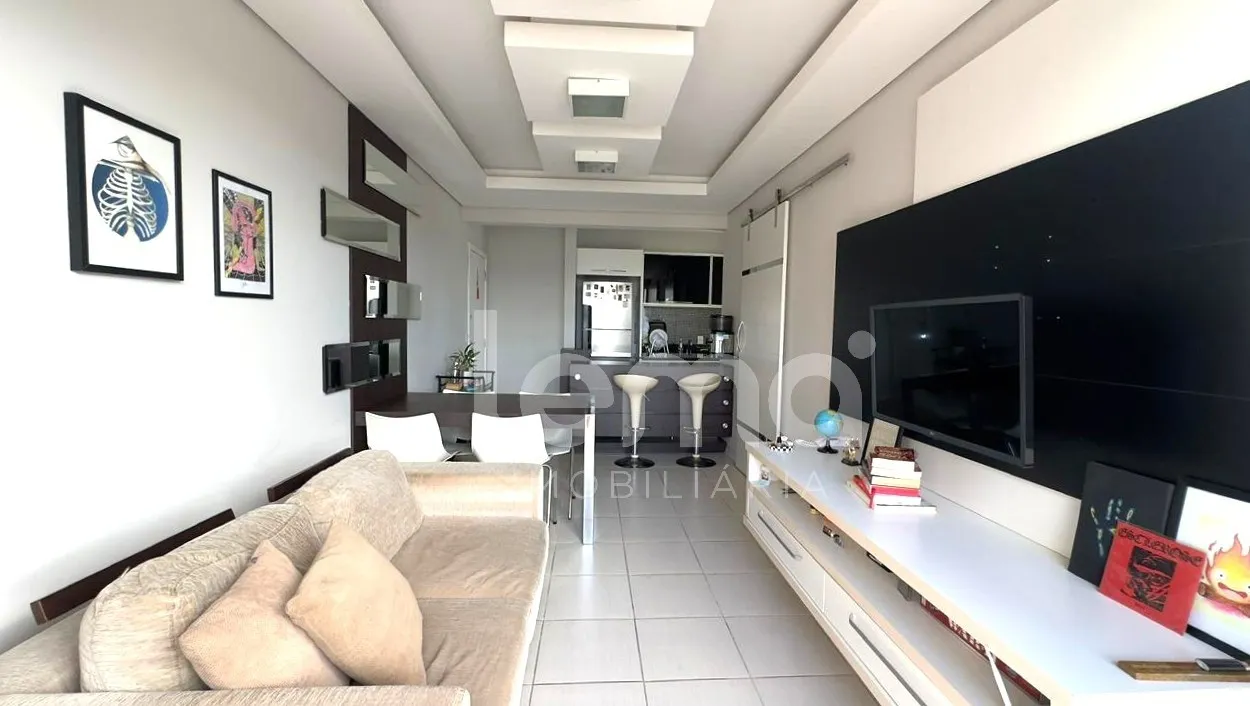 Apartamento com 1 dormitório. no bairro Victor Konder, em Blumenau. - foto 1