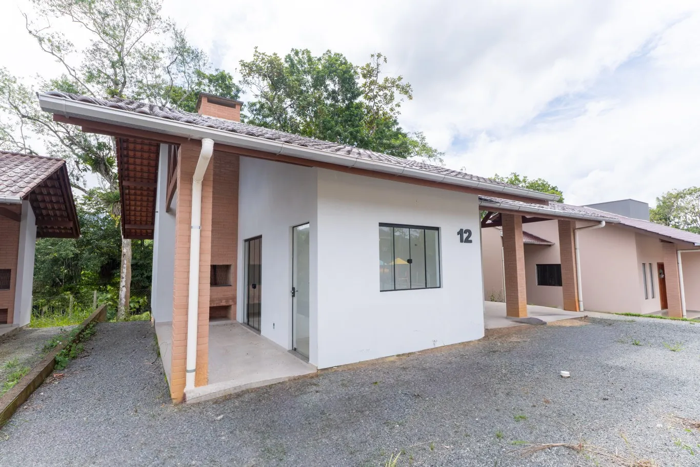 Apresentamos lindas casas novas no Condomínio Residencial Ecohaus, localizadas no bairro Pomerode Fundos - foto 1
