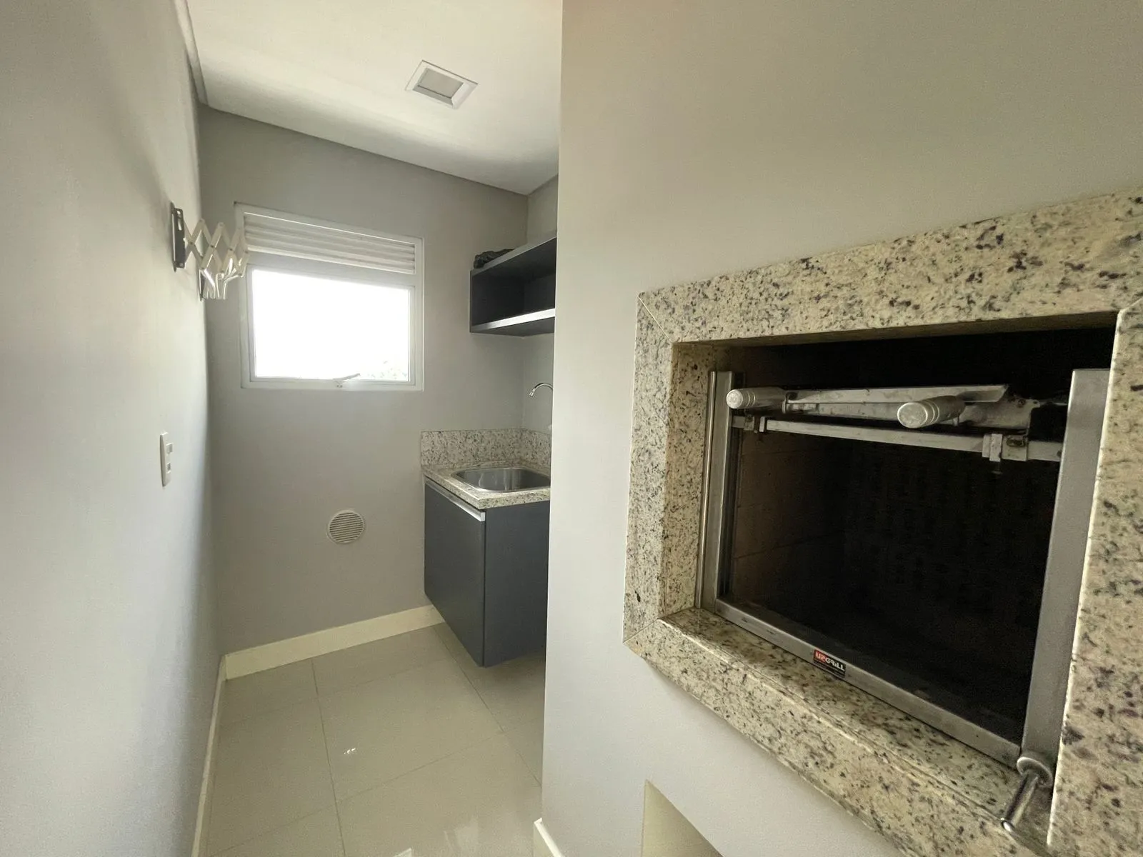 Apartamento  semi mobiliado próximo a Furb. — foto 5