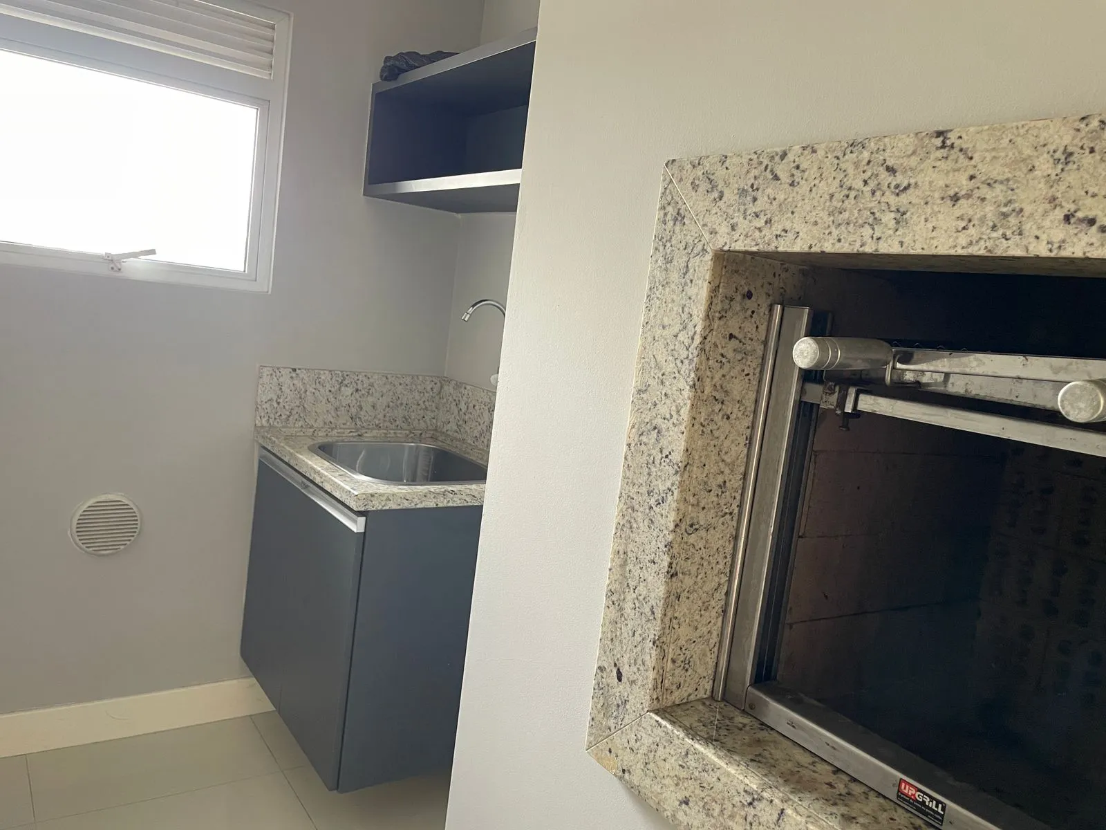 Apartamento  semi mobiliado próximo a Furb. — foto 7