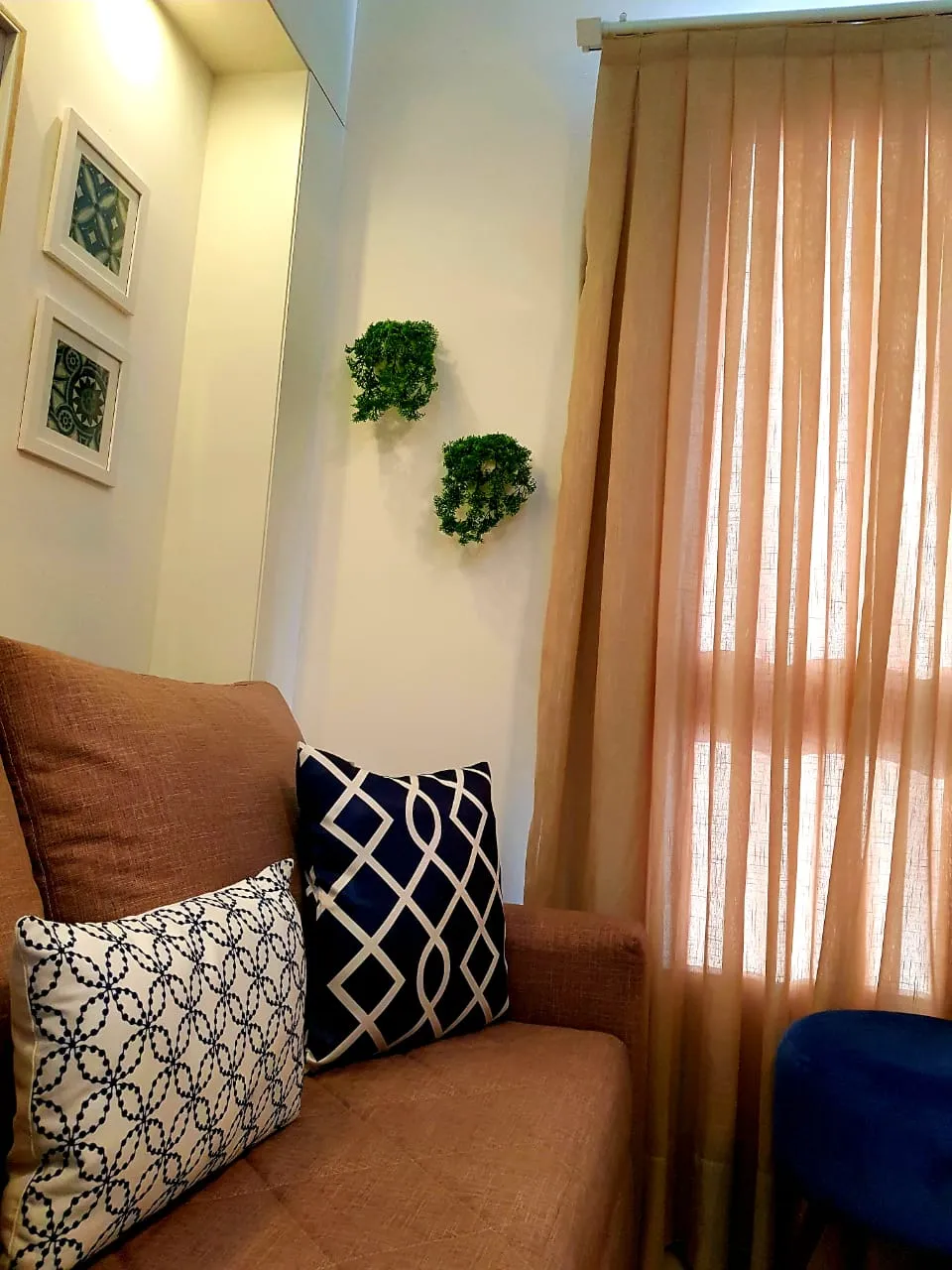 APTO 1 DORMITÓRIO MOBILIADO PRÓXIMO À FURB COM GARAGEM — foto 4