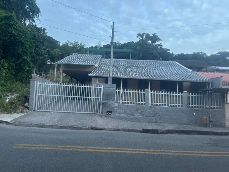 Casa com 3 quartos, sendo 1 suíte, no Loteamento Primavera - foto 1