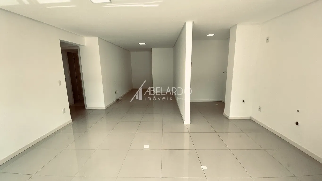 APARTAMENTO COM 74M E 02 DORMITÓRIOS, NO BAIRRO VICTOR KONDER, EM BLUMENAU — foto 5
