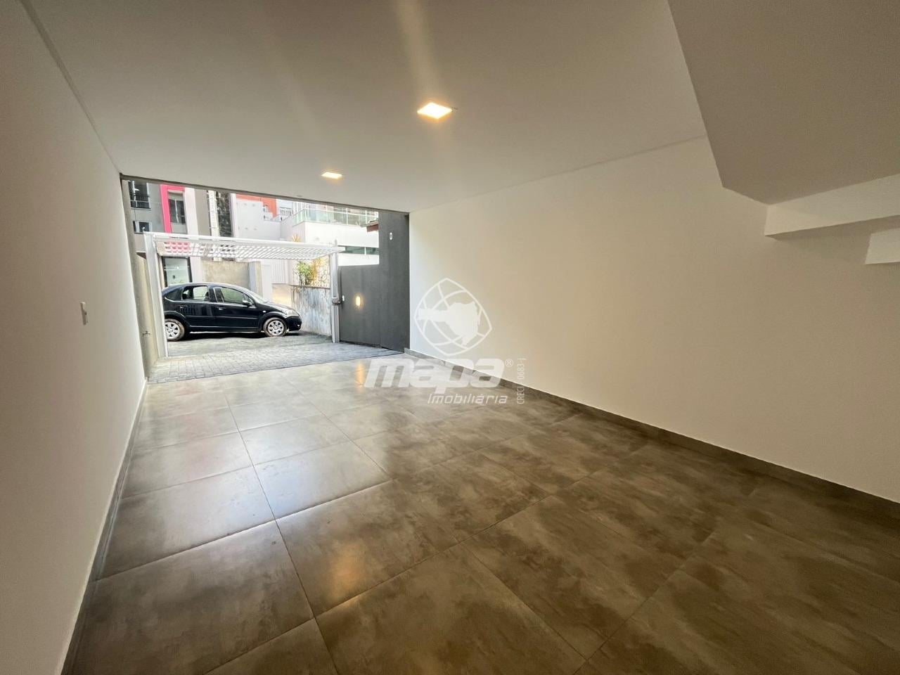 Casa · para alugar · 2 quartos · 126m² · Victor Konder, Blumenau