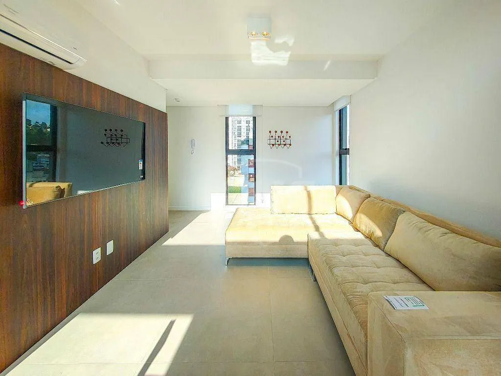 Apartamento com 1 dormitório para alugar, 51 m por R$ 4.220,00/mês - Vila Nova - Blumenau/SC — foto 2