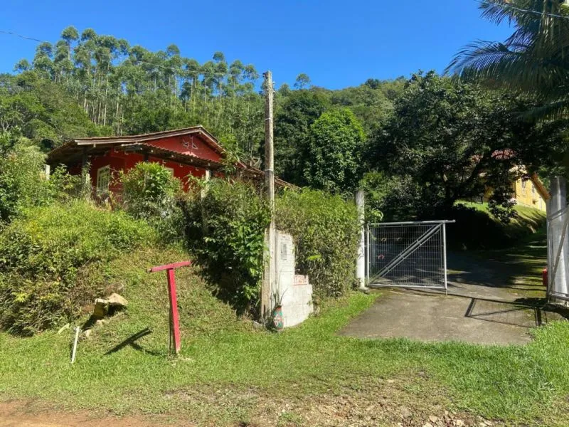 Chácara à venda com 50.000m e Escritura Pública, unindo história e natureza preservada entre Blumenau e Indaial. Um lugar para investir em ecoturismo, lazer, pousadas, moradia ou qualquer empreendimento que valorize o meio ambiente e a cultura local. — foto 2
