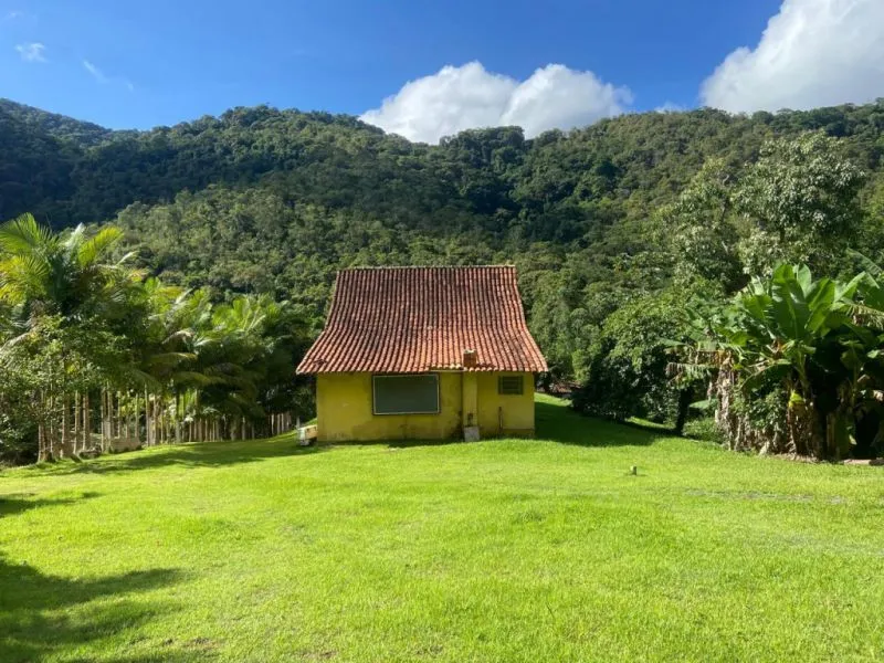 Chácara à venda com 50.000m e Escritura Pública, unindo história e natureza preservada entre Blumenau e Indaial. Um lugar para investir em ecoturismo, lazer, pousadas, moradia ou qualquer empreendimento que valorize o meio ambiente e a cultura local. — foto 5