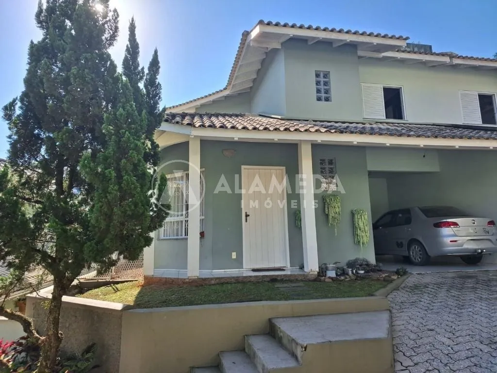 CASA GEMINADA A VENDA APENAS A 02 MINUTOS DA VILA GERMÂNICA! — foto 2