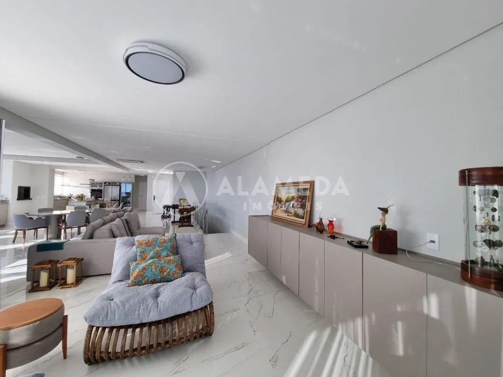 AMPLA COBERTURA À VENDA NO CENTRO DE PENHA! — foto 5