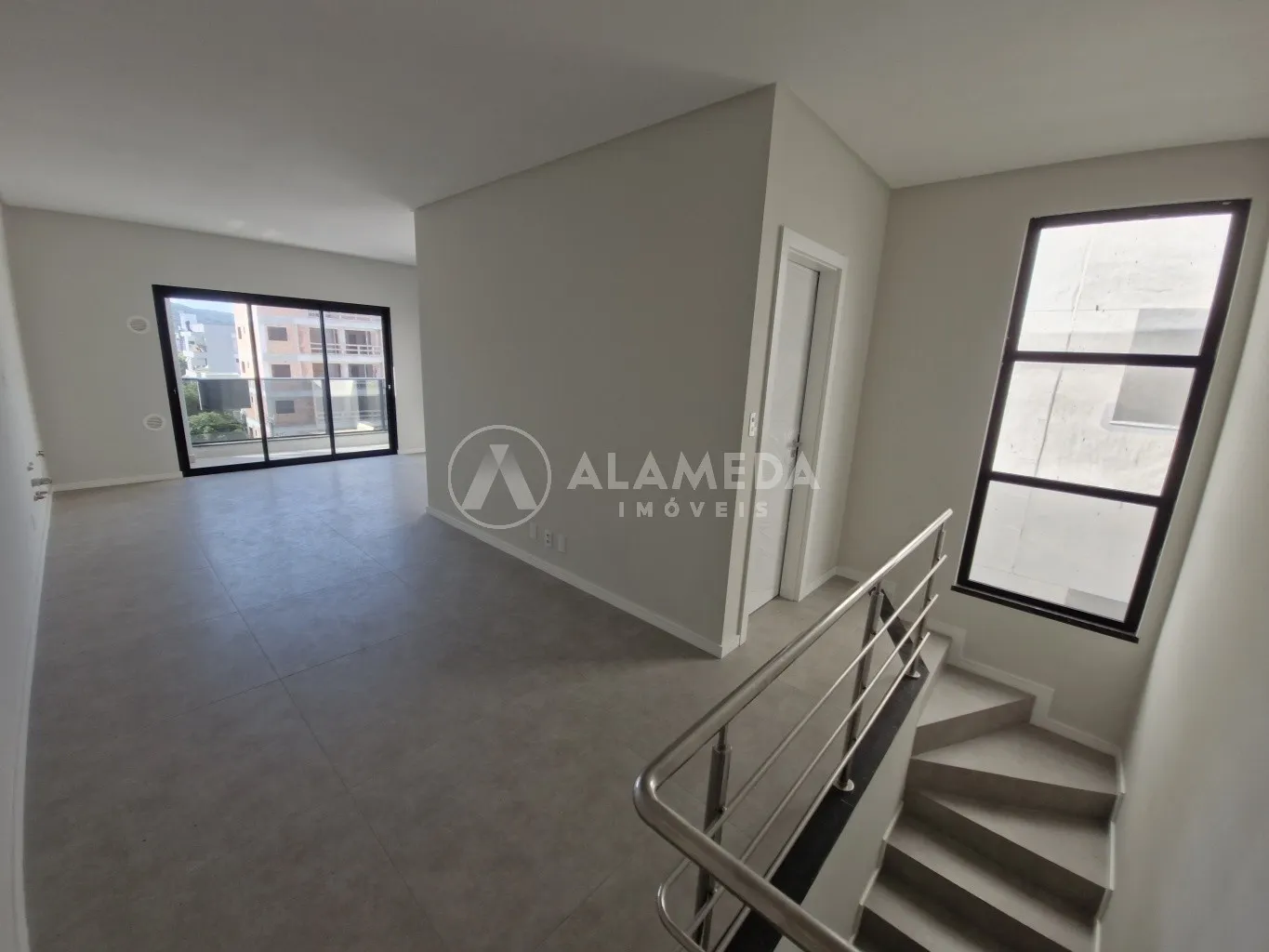 Apartamento duplex (cobertura) com 2 suítes no Del Mare Residence - Praia de Mariscal / Canto Grande Mar de Fora, em Bombinhas. Pronto para morar — foto 3