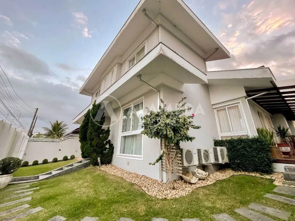 CASA DE ALTO PADRÃO À VENDA EM GASPAR — foto 3