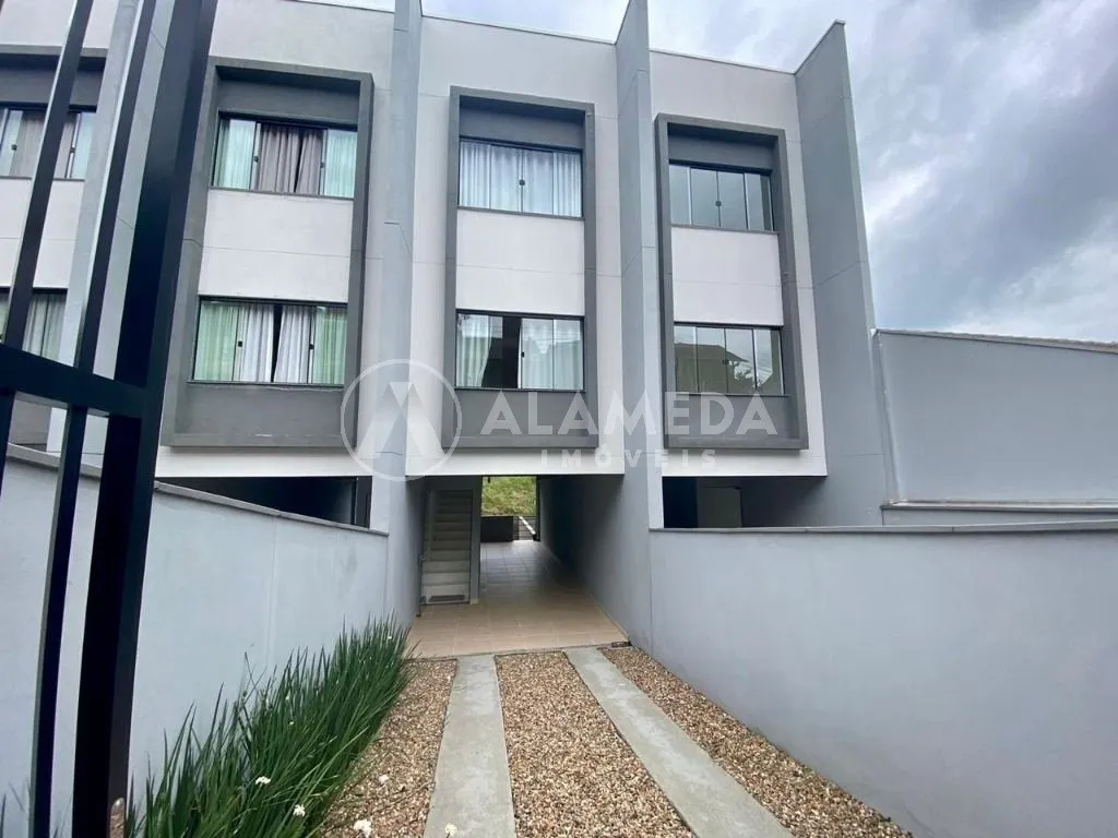 SOBRADO A VENDA NO BAIRRO VELHA CENTRAL! — foto 2