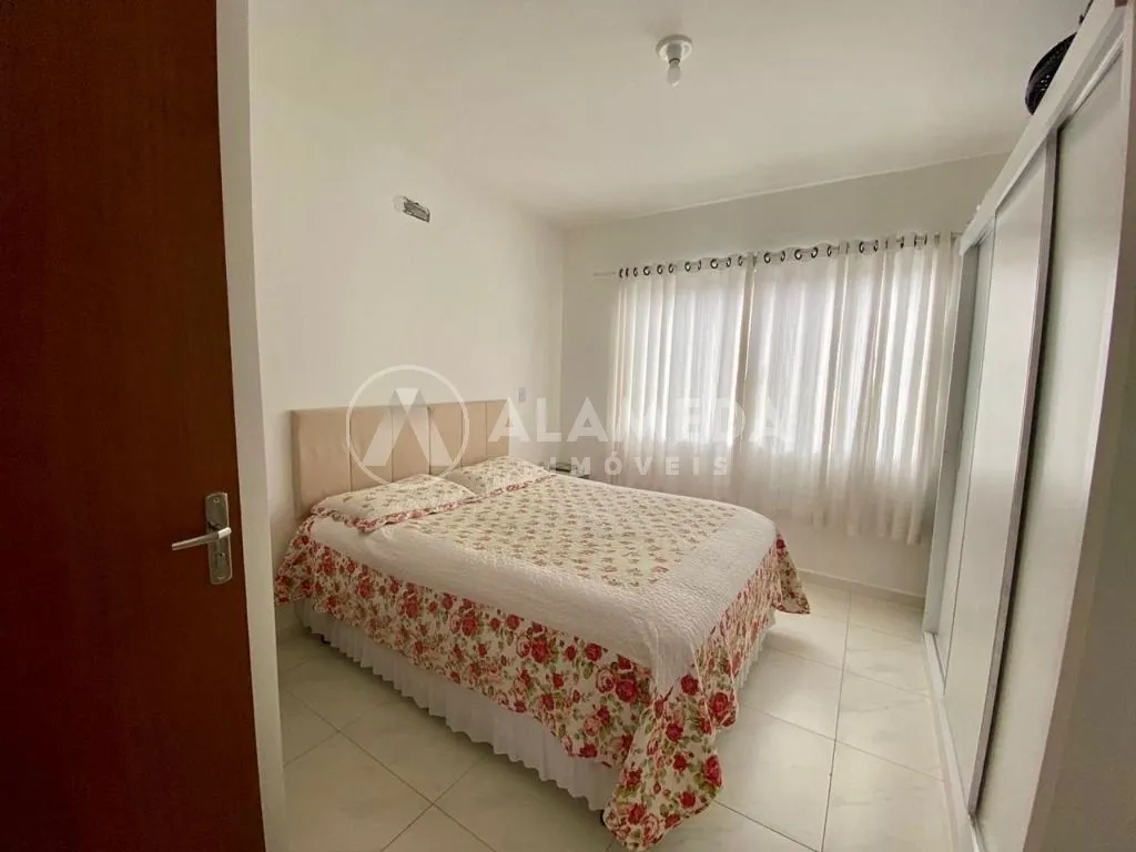 SOBRADO A VENDA NO BAIRRO VELHA CENTRAL! — foto 6