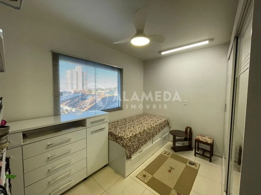 SOBRADO À VENDA NO BAIRRO VELHA CENTRAL! — foto 7