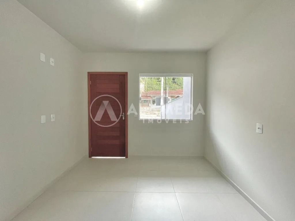 SOBRADO TRIPLEX NO BAIRRO ITOUPAVA CENTRAL. — foto 5
