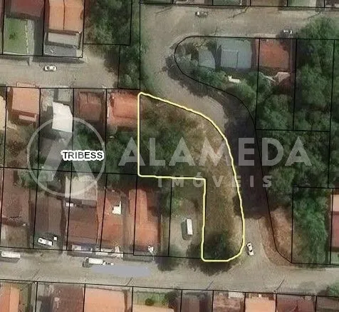 TERRENO AMPLO À VENDA NO BAIRRO TRIBESS! - foto 1