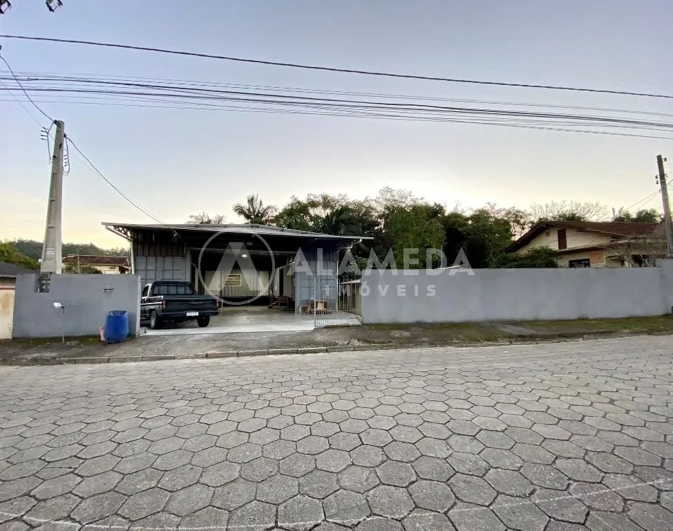 GALPÃO DE CONTAINERS NO BAIRRO SALTO DO NORTE - BLUMENAU/SC. - foto 1