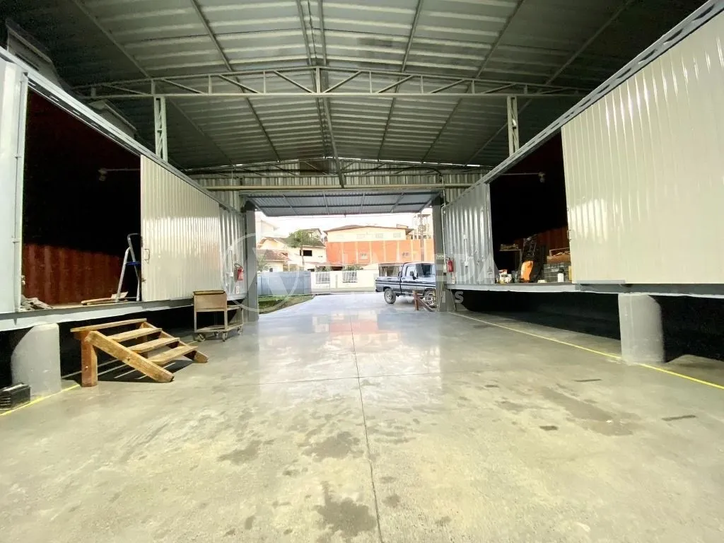 GALPÃO DE CONTAINERS NO BAIRRO SALTO DO NORTE - BLUMENAU/SC. — foto 2