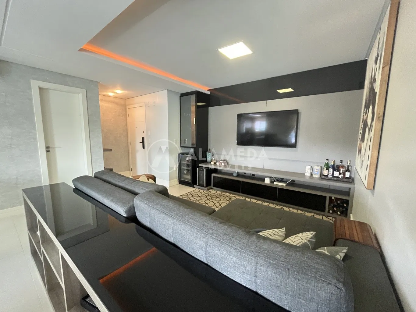 APARTAMENTO MOBILIADO A VENDA NO VICTOR KONDER EM BLUMENAU! — foto 4