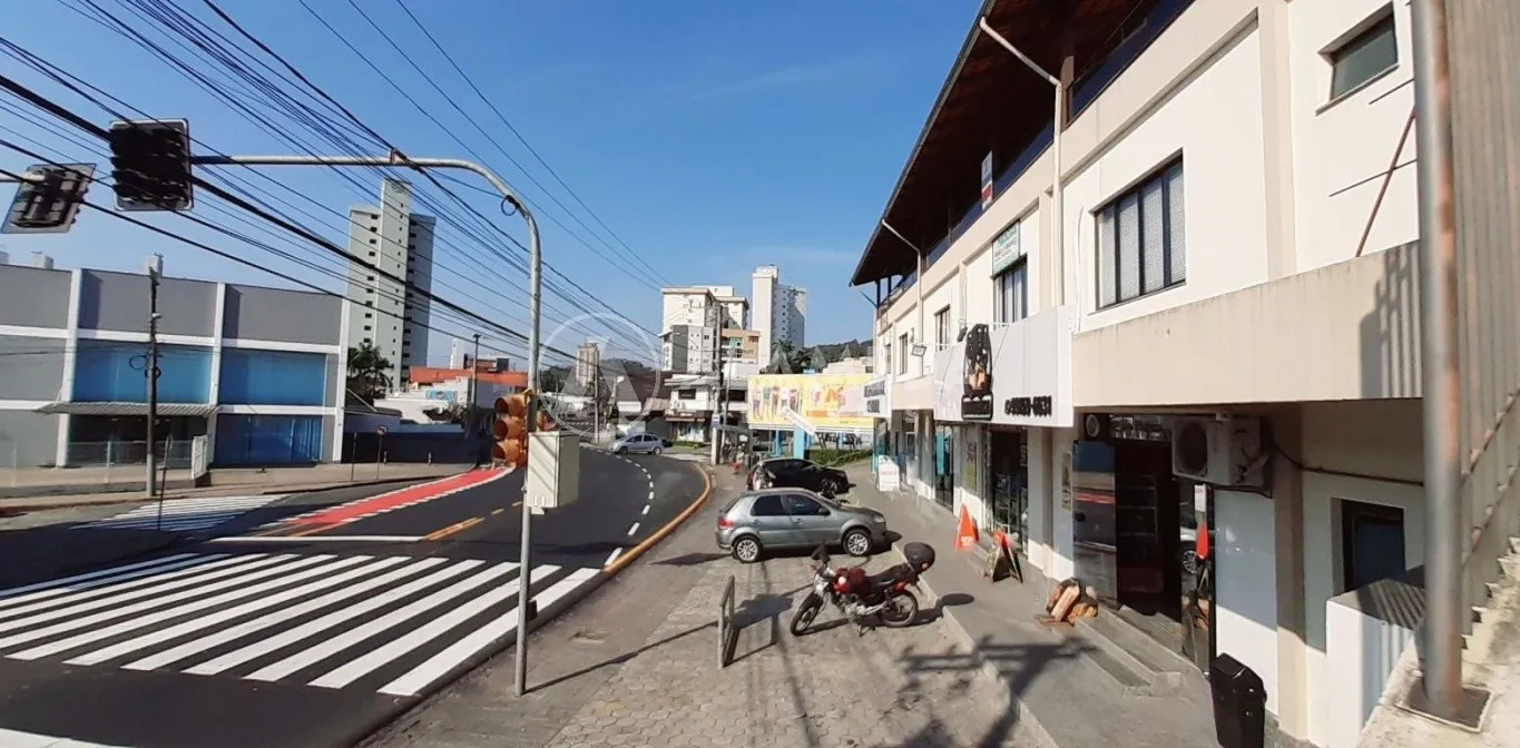 PRÉDIO COMERCIAL À VENDA NO BAIRRO VELHA. — foto 3