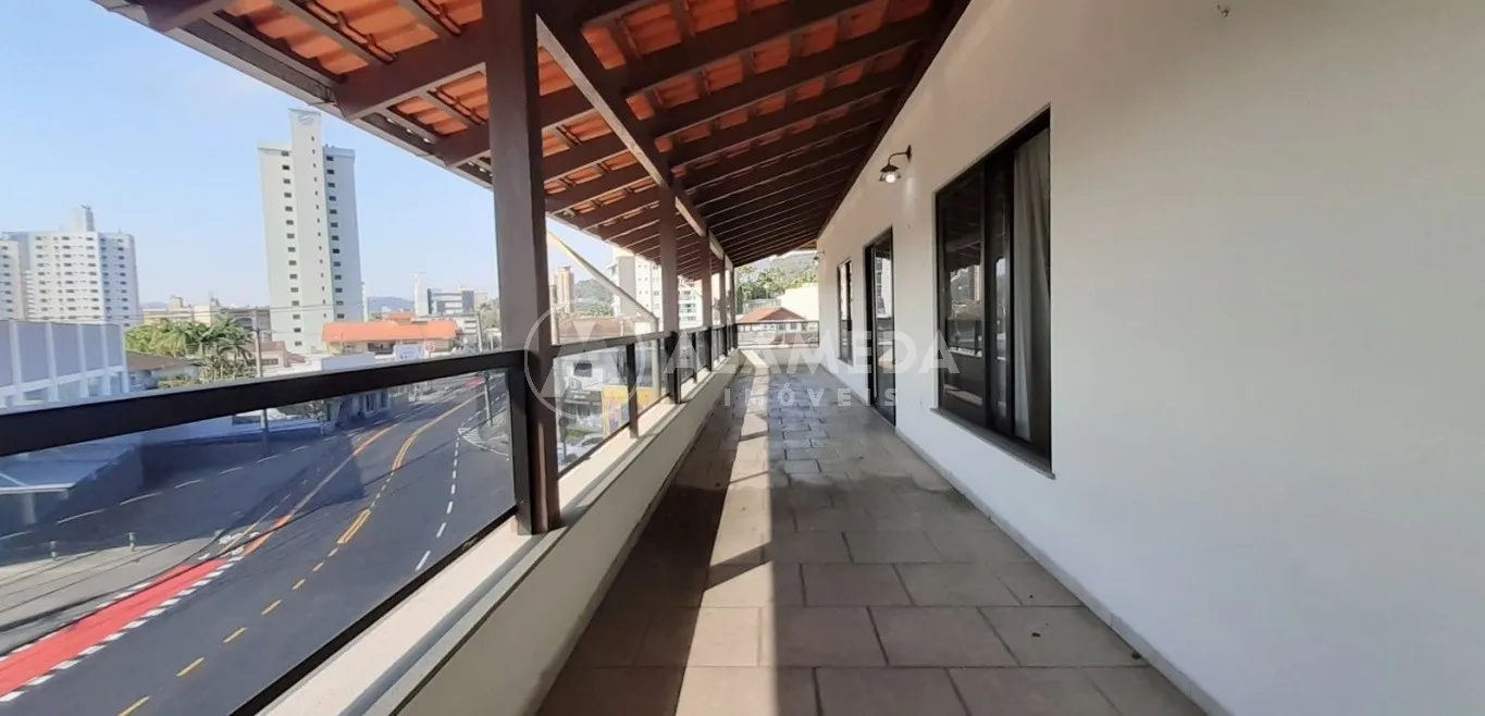 PRÉDIO COMERCIAL À VENDA NO BAIRRO VELHA. — foto 4