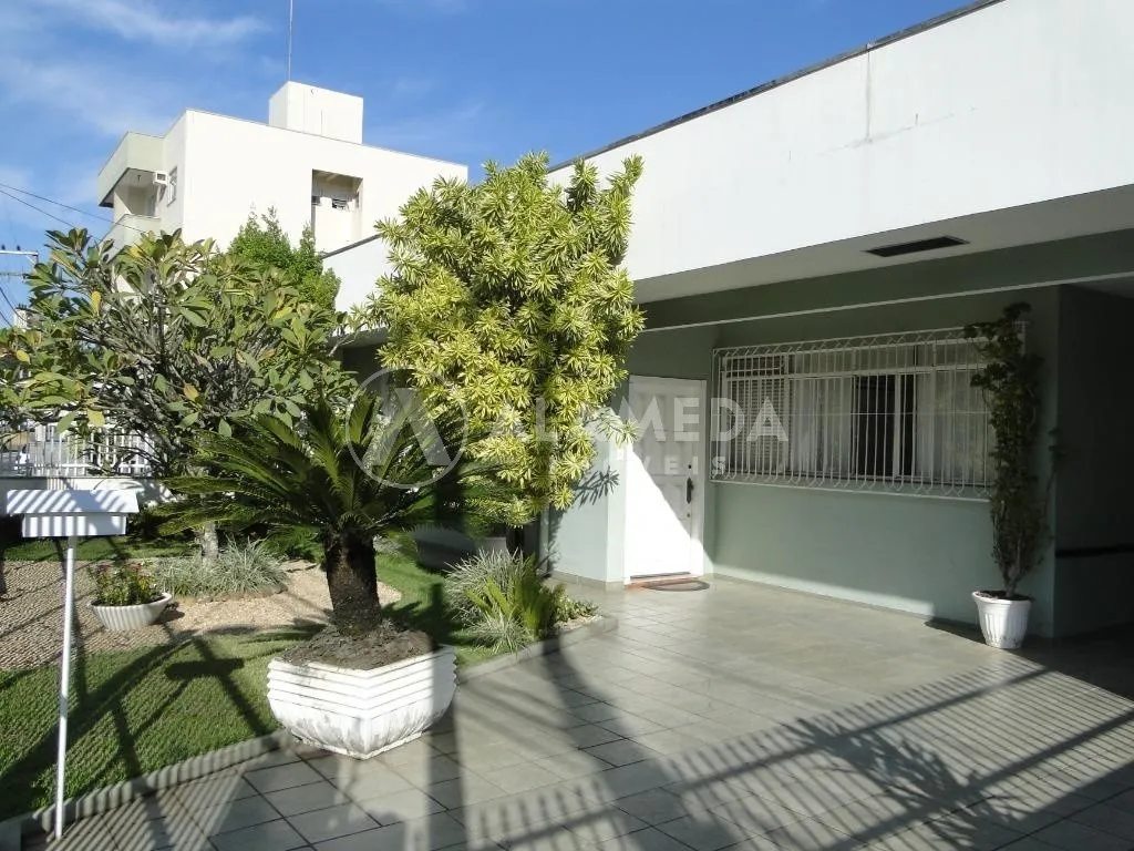 CASA RESIDENCIAL OU COMERCIAL À VENDA. — foto 2