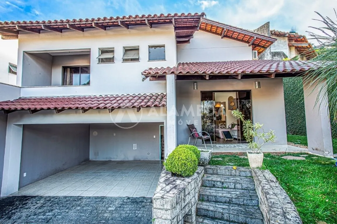 CASA A VENDA NO BAIRRO VELHA — foto 3