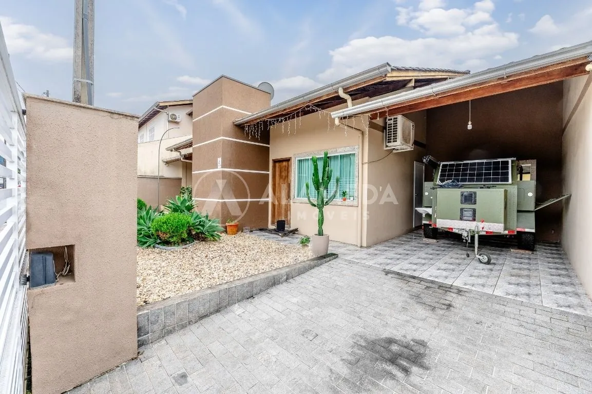 CASA À VENDA NO BAIRRO VELHA CENTRAL — foto 3