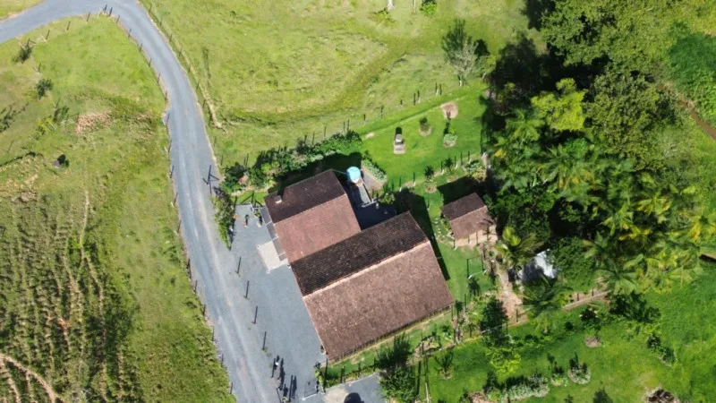 Sítio com 9.517,00m de área, com casa de alvenaria, no bairro Fidélis em Blumenau! — foto 5