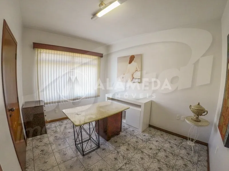 Prédio Comercial à venda no bairro Centro em Blumenau! — foto 3
