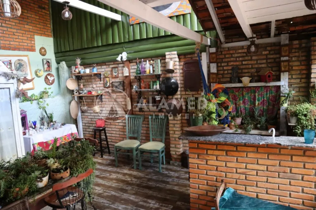 Casa em estilo enxaimel com dois lotes de terreno. — foto 6